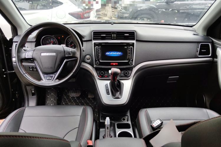 Used Haval M6 2018 Revised Version 1.5T DCT Two-Wheel Drive Elite Edition Center Console