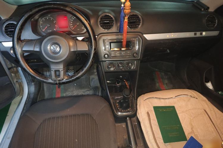 Used Volkswagen Jetta 2015 1.6L Manual Comfort Model
