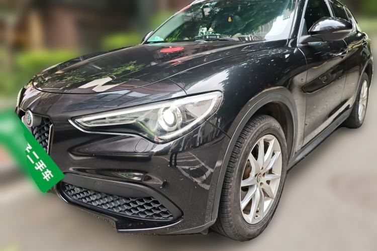 Used Alfa Romeo Stelvio 2017 2.0T 200HP Luxury Edition