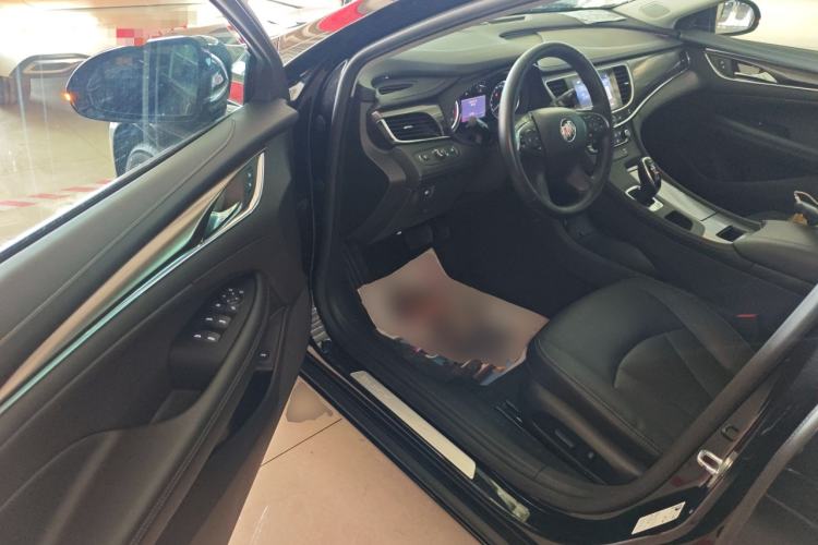 Used Buick LaCrosse 2022 552T Luxury Version