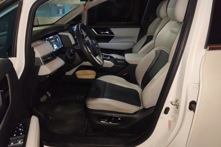 Used Mitsubishi AIRTREK 2022 Hardcore Edition