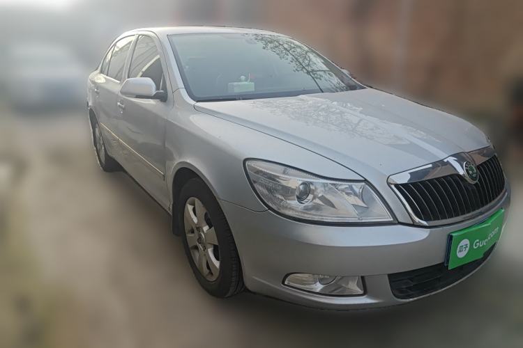 Used Skoda Octavia 2010 2.0L Manual Yijun Edition