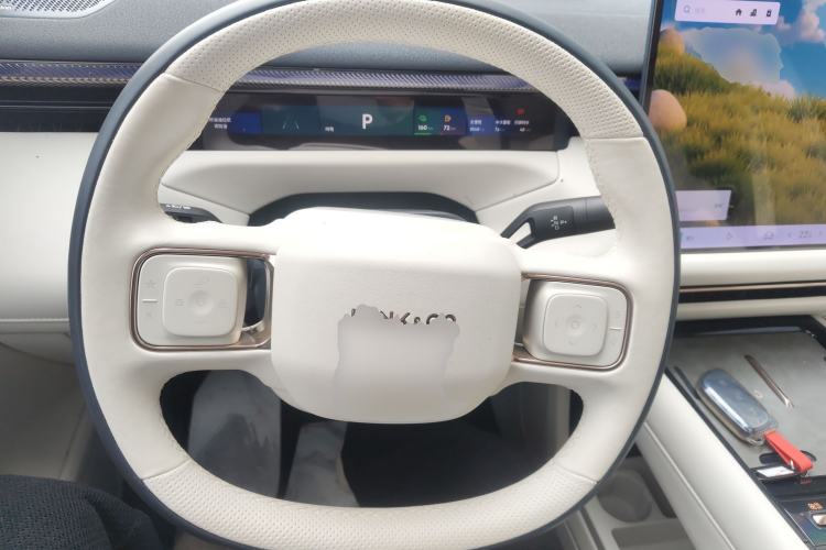 Used Lynk & Co 900 2025 2.0T Ultra
