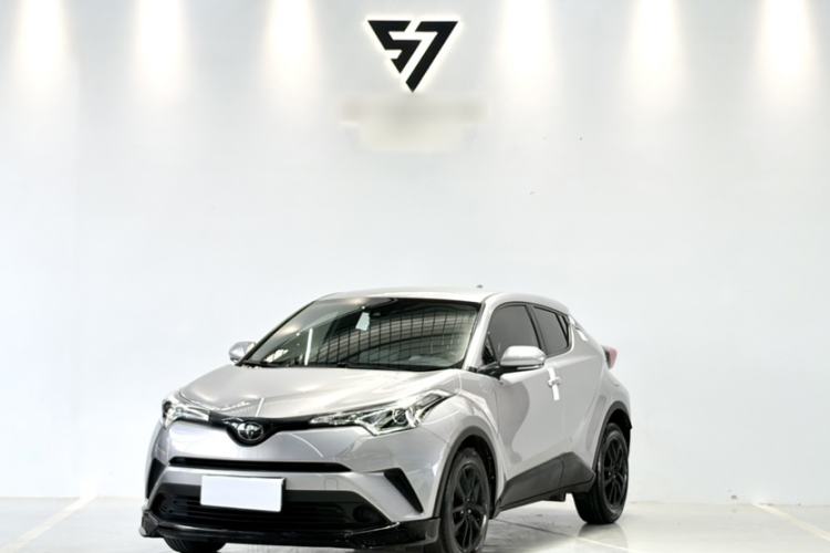 Used Toyota IZOA 2018 2.0L Yidong Version China V Standard