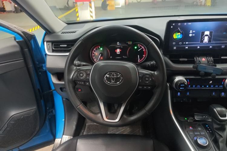 Used Toyota RAV4 2020 2.0L CVT Four-Wheel Drive Prestige Edition
