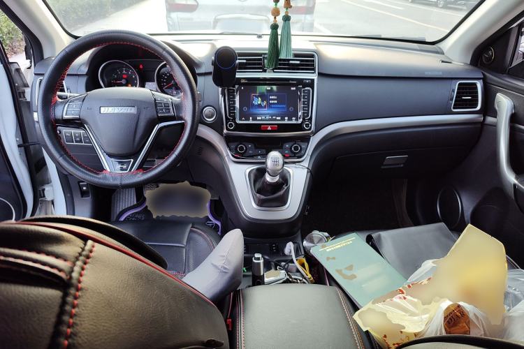 Used Haval H6 2017 Red-Label Sport Edition 1.5T Manual Two-Wheel Drive Prestige Model