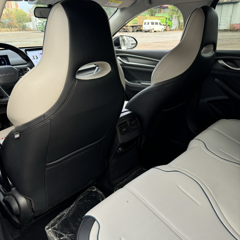 BYD Destroyer 05 2024 HONOR Edition DM-i 55KM Luxury Model — снимка 10