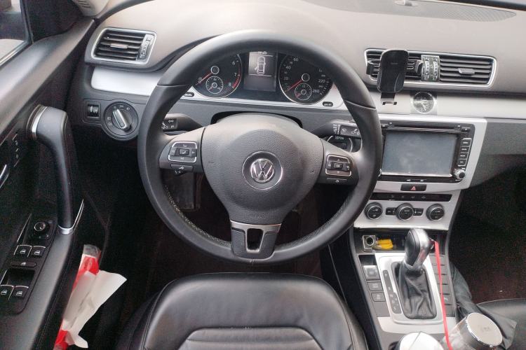 Used Volkswagen Magotan 2016 1.8TSI Smart Enjoyment Leading Model
