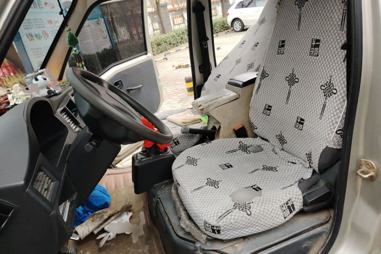 Used Wuling Zhiguang 2013 1.0L Base Version
