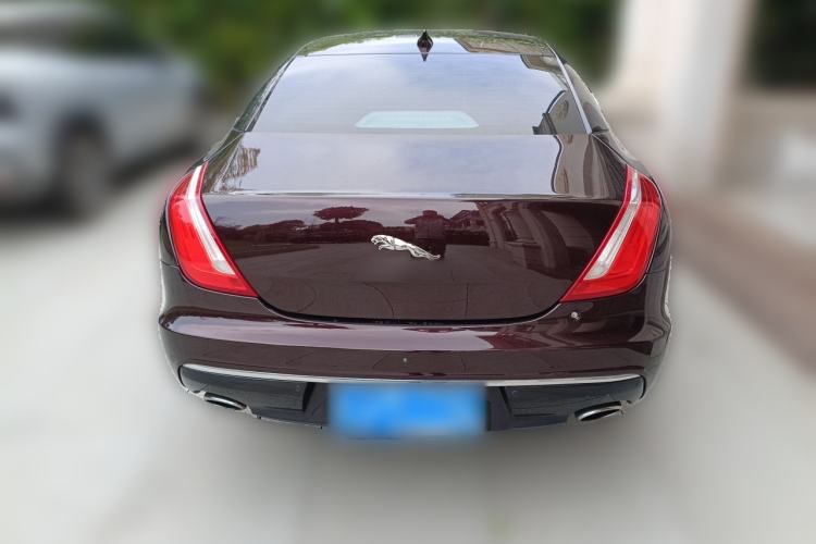Used Jaguar XJ 2016 XJL 2.0T Two-Wheel-Drive Elegant Business Edition
