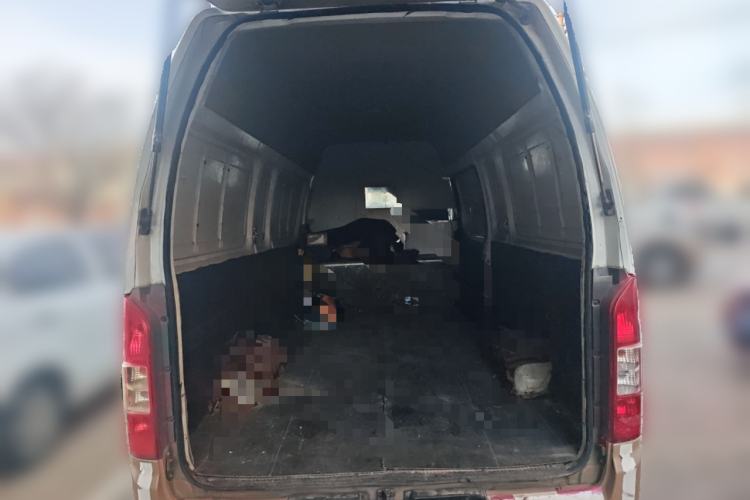 Used Foton Scenic G7 2017 2.0L Long-Wheelbase Commercial Van High Roof 2 Seats 4Q20M
