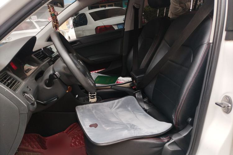 Used Volkswagen Santana 2013 1.4L Manual Fashion Edition
