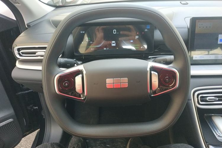 Used Geely Galaxy Stellar 6 2026 Model 125km Free-Style Edition
