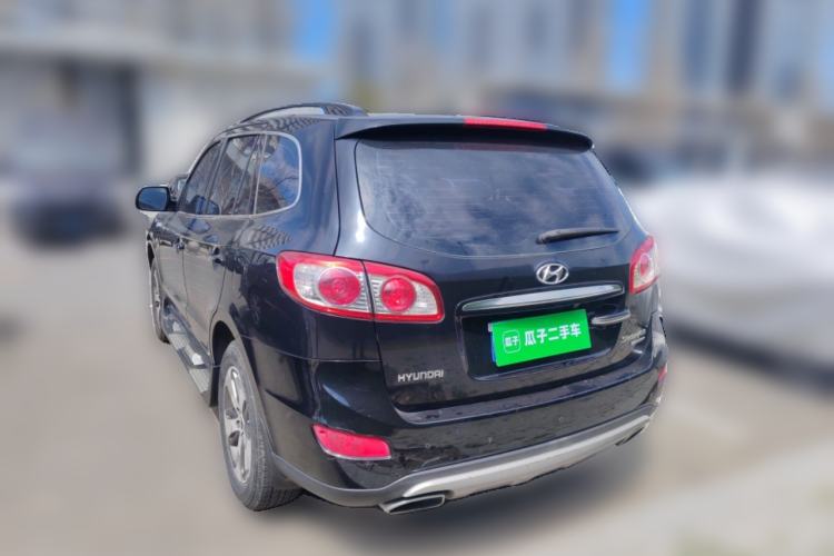 Used Hyundai Santa Fe Classic 2012 2.4 Comfort Edition 7-Seater Four-Wheel Drive Rear Left 45 Deg