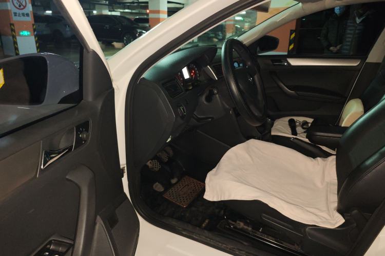 Used Skoda Rapid Spaceback 2014 1.6L Manual Enjoyment Edition