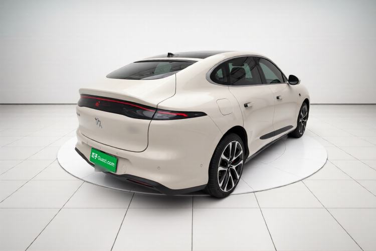 Used IM LS6 2026 Model Range-Extending 52 Max Exterior 5