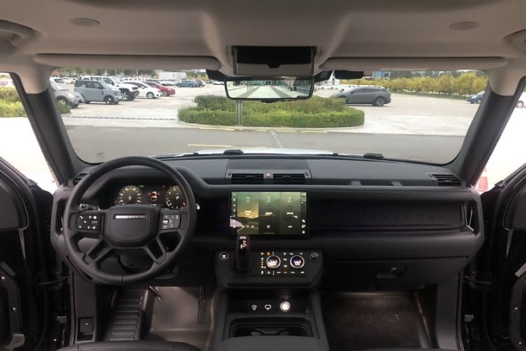 Used Land Rover Defender 2024 90 3.0T P400 HSE