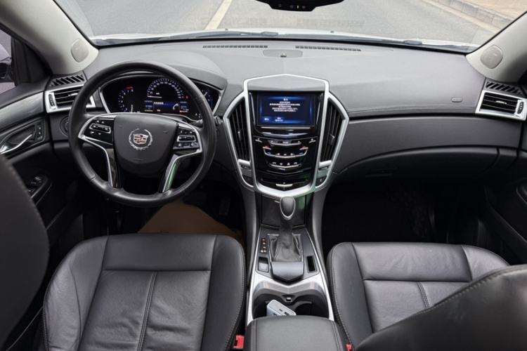 Used Cadillac SRX 2015 3.0L Comfort Version
