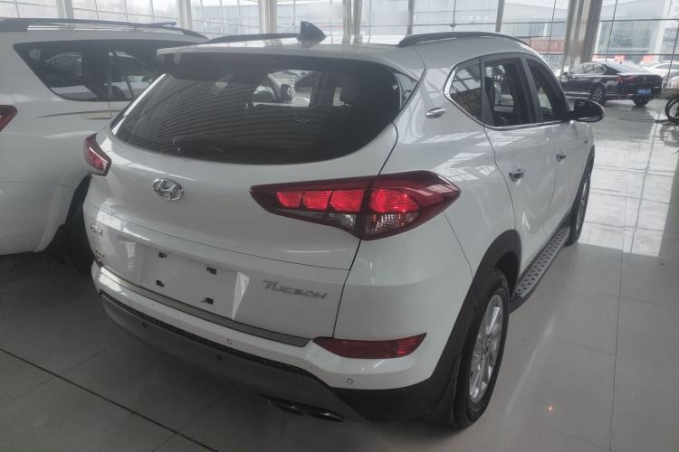 Used Hyundai Tucson 2018 1.6T Dual-Clutch Two-Wheel Drive 15th Anniversary Special Edition
