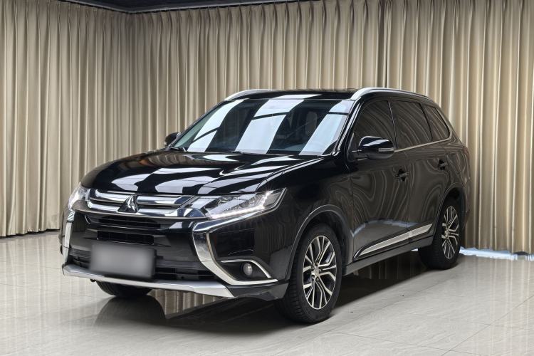 Used Mitsubishi Outlander 2017 2.0L Two-Wheel Drive Glory Edition 5 Seats
