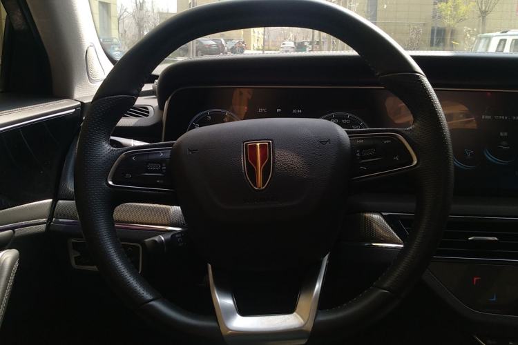 Used Hongqi HS5 2022 Facelifted Version 2.0T Smart Connect Flagship All-Wheel-Drive Edition