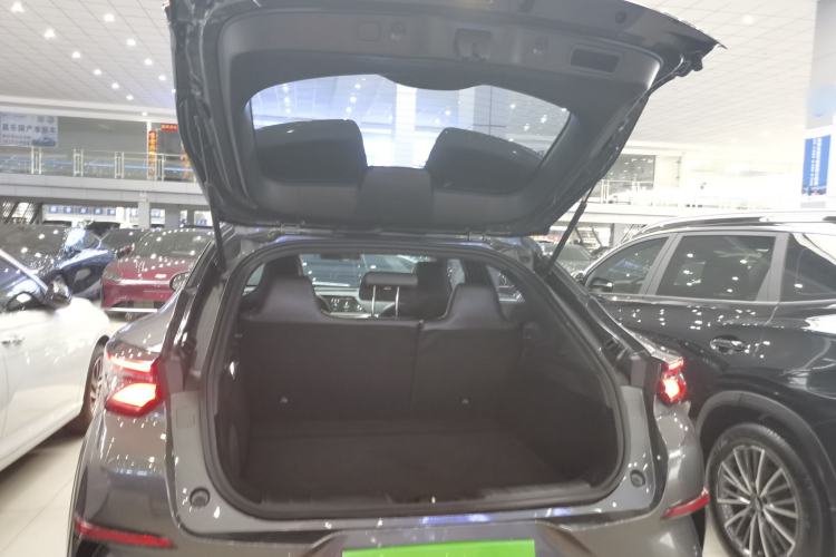 Used CHANGAN UNI-T 2022 1.5T Excellence Model
