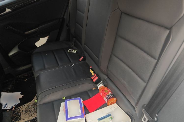 Used Volkswagen T-ROC 2021 280TSI DSG Two-Wheel Drive Comfort Connect Edition Left Rear Seat