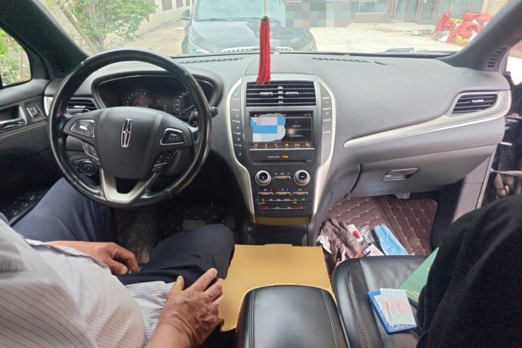 Used Lincoln MKC 2017 2.0T Two-Wheel Drive Deluxe Edition