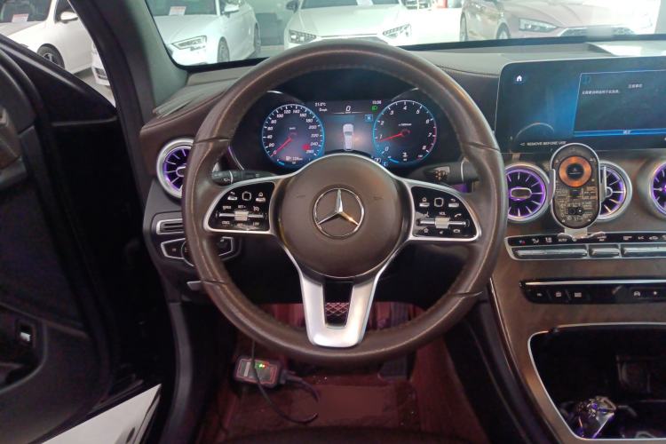 Used Mercedes-Benz GLC 2022 Facelift GLC 260 L 4MATIC Luxury Edition Steering Wheel