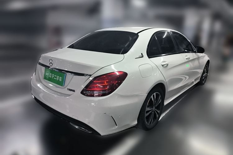 Used Mercedes-Benz C-Class 2016 C 200 Sport Edition Rear Right 45 Deg