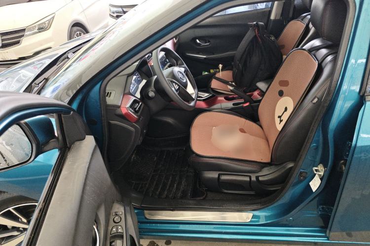 Used Nissan Lannia 2016 1.6L CVT Cool Edition Left Front Seat