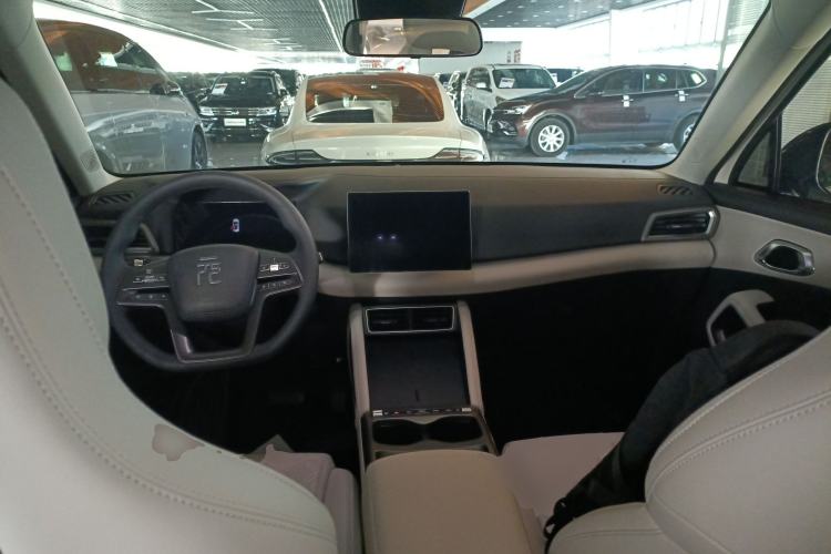 Used BYD Yuan UP 2025 Model 301KM Leading Version
