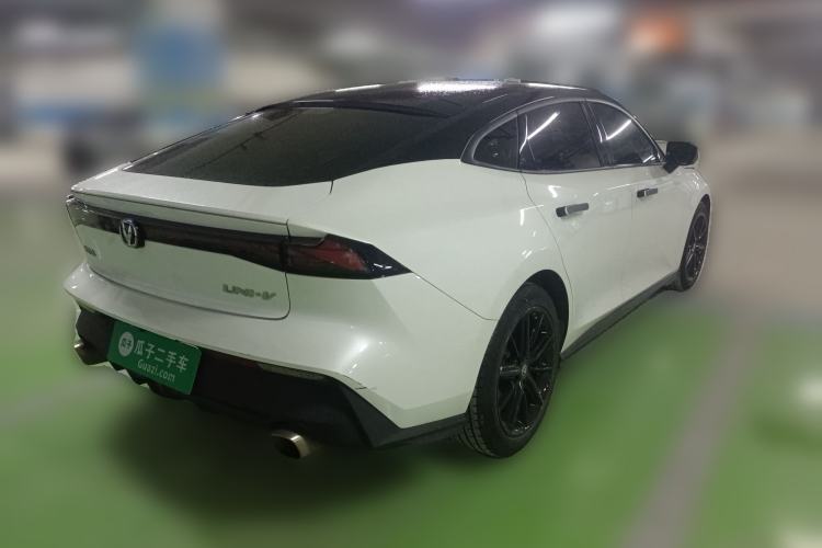 Used CHANGAN UNI-V 2022 1.5T Prestige Version Rear Right 45 Deg