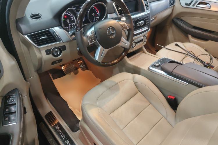 Used Mercedes-Benz M-Class 2014 ML 320 4MATIC