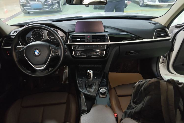 Used BMW 3 Series 2018 320Li Fashion Model
