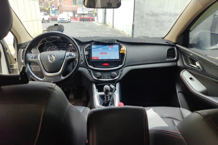 Used Baojun 560 2016 1.5T Manual Luxury Model