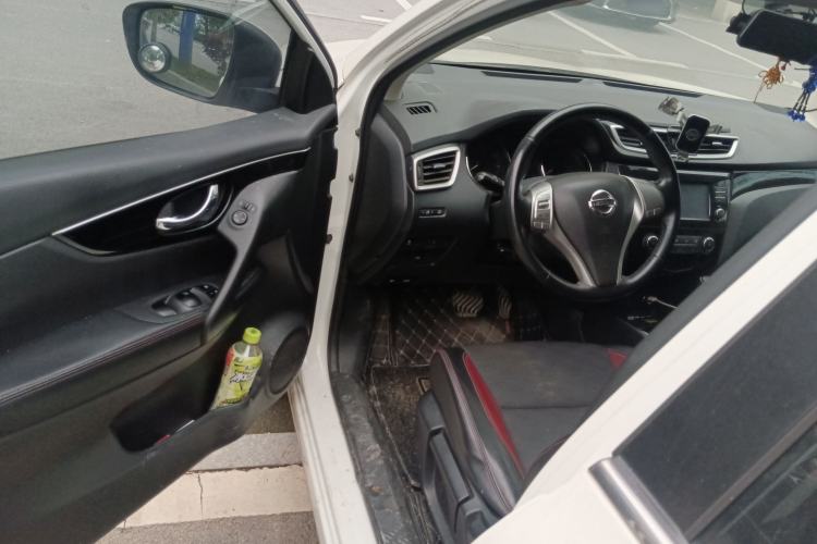 Used Nissan Qashqai 2017 2.0L CVT Elite Edition China V Standard Driver Seat