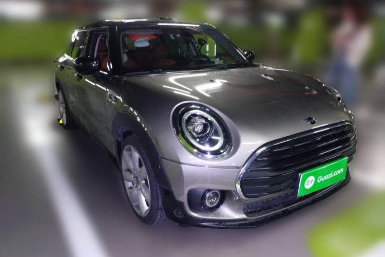 Used MINI Clubman 2019 1.5T COOPER Connoisseur Front Right 45 Deg