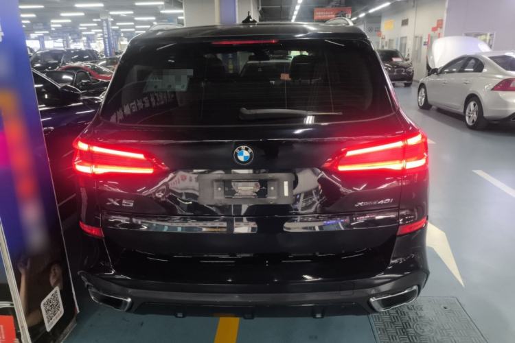 Used BMW X5 2019 xDrive40i M Sport Package Rear