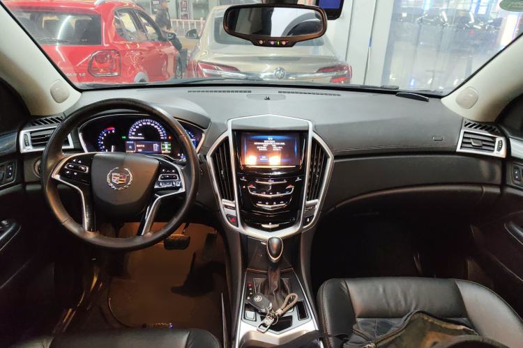 Used Cadillac SRX 2015 3.0L Comfort Version
