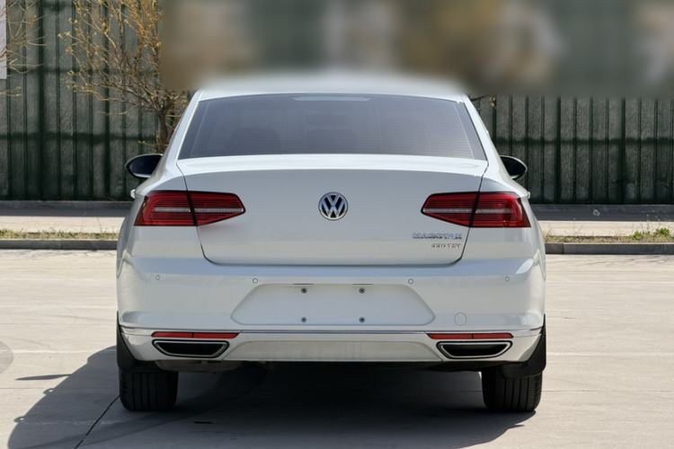 Used Volkswagen Magotan 2018 330TSI DSG Luxury Model Exterior 11