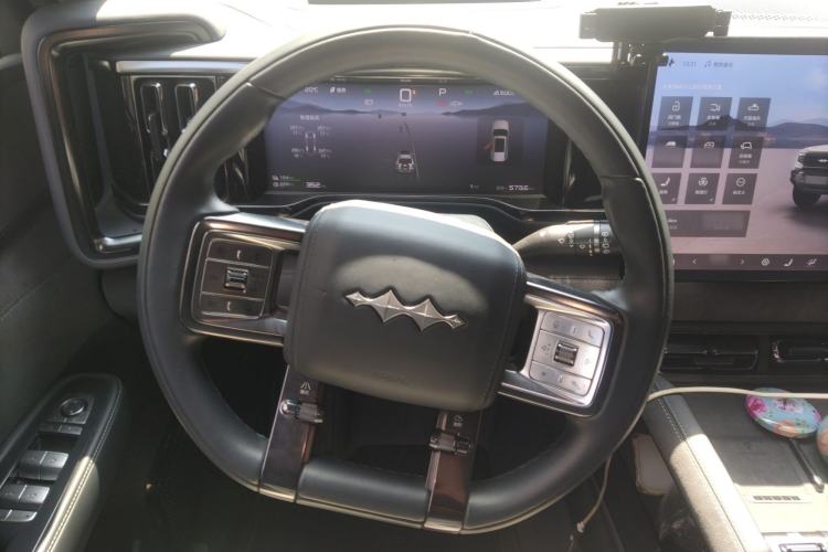 Used Formula Leopard 5 2023 Cloud Ride Flagship Edition