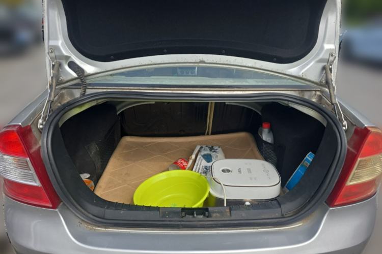 Used Ford Focus 2013 Sedan Classic 1.8L Manual Base Model Trunk