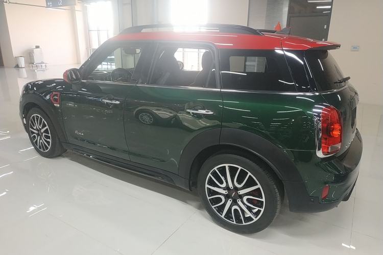 Used MINI JCM COUNTRYMAN 2017 2.0T JOHN COOPER WORKS Traveler
