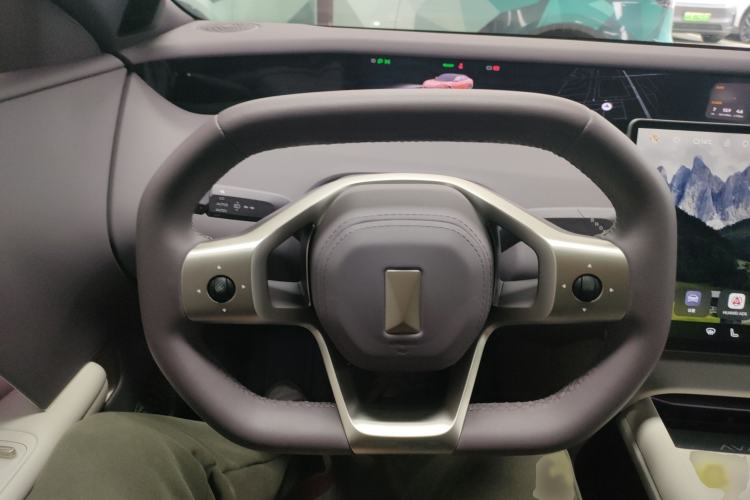 Used Avatr 06 2025 Pro Range-Extended Edition
