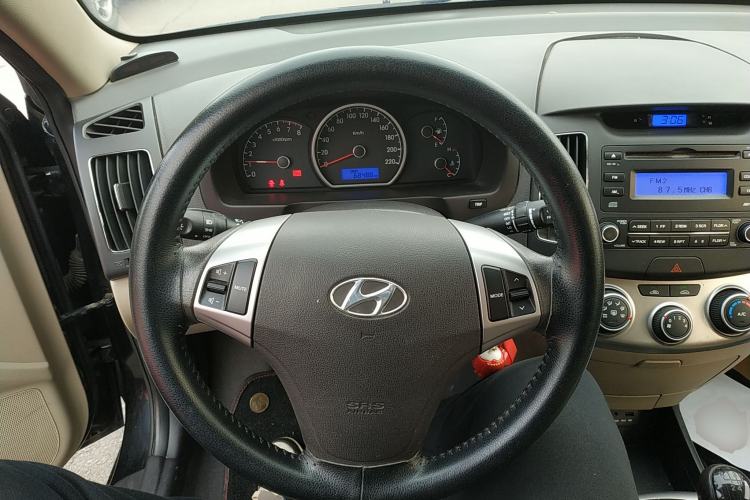 Used Hyundai Celesta 2016 1.6L Manual Jia Yue Sunroof Edition