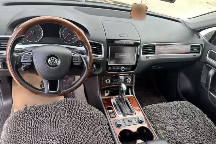 Used Volkswagen Touareg 2014 3.0 TSI New Edition