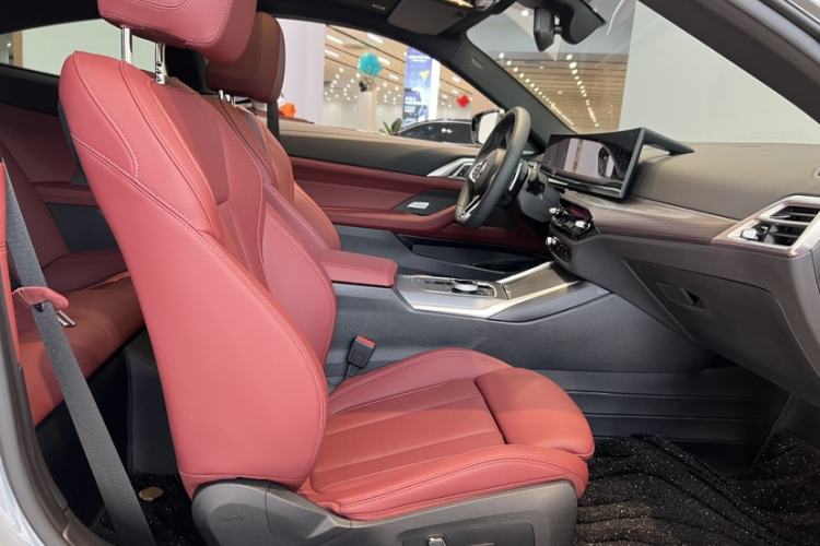 Used BMW 4 Series 2024 430i M Sport Night Edition Right Front Seat