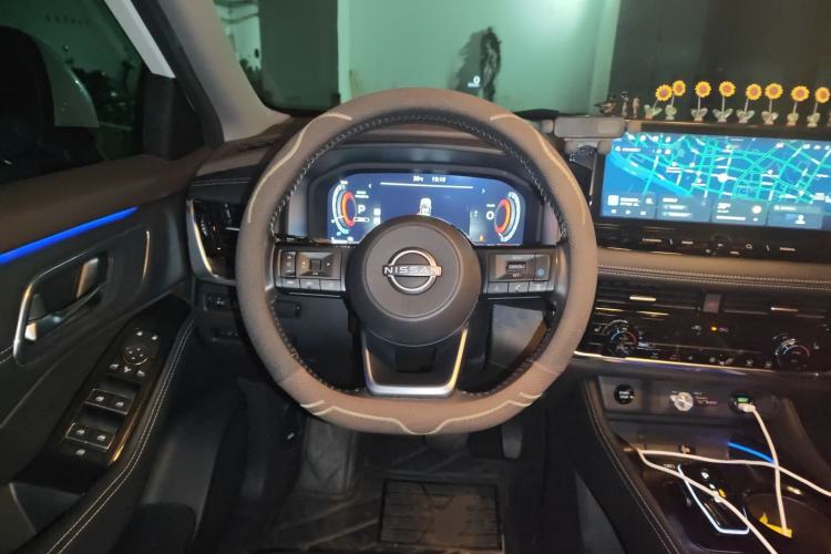 Used Nissan X-Trail 2023 e-POWER Ultra-Hybrid Dual-Motor All-Wheel-Drive Supreme Edition Steering Wheel