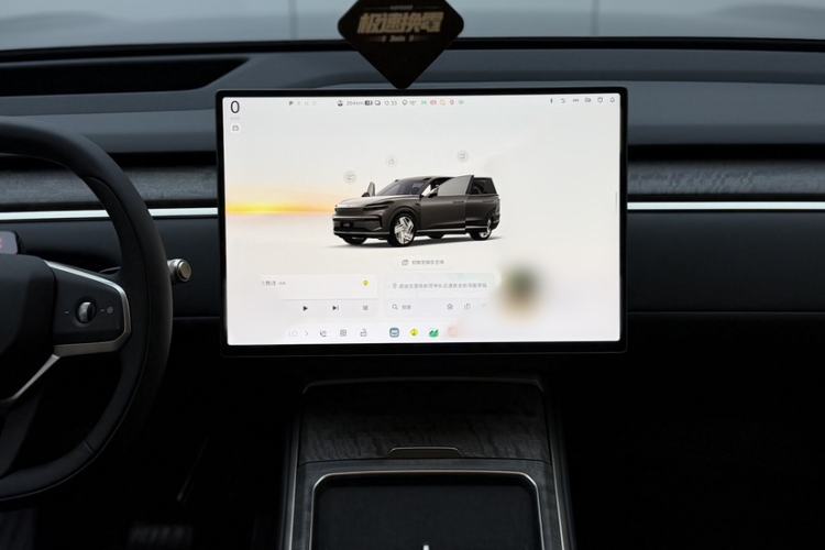 Used ONVO Luxeed L90 2025 Model—Max Six-Seater Version
